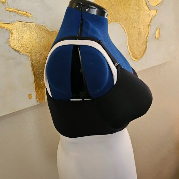 Torrid front closure bra - Picture 6 of 9